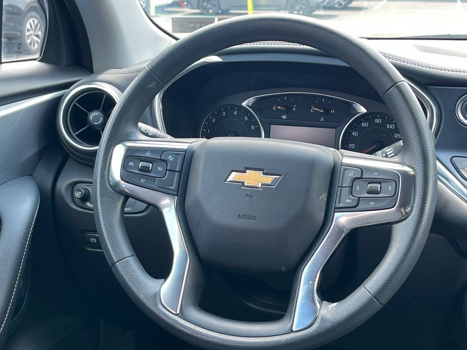 Used 2026 Chevrolet Blazer LT FWD image 28
