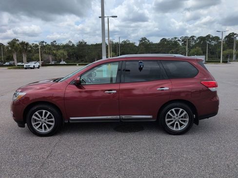 Used 2016 Nissan Pathfinder SL FWD image 8