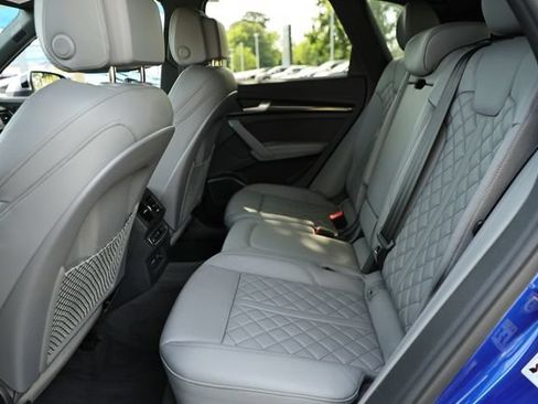 Used 2023 Audi SQ5 Prestige w/ Prestige Package AWD/4WD image 25