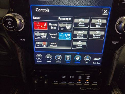 Used 2020 RAM 3500 Limited image 60