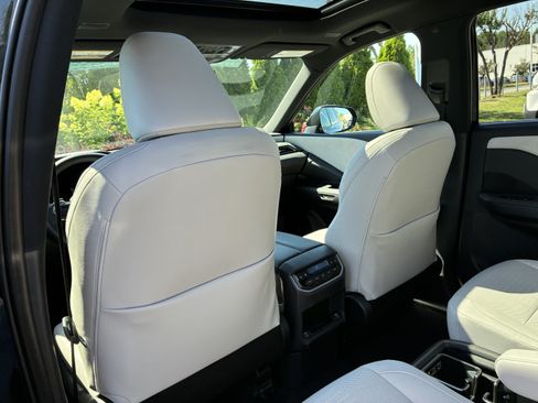 Used 2025 Lexus TX 350 AWD w/ Technology Package image 14