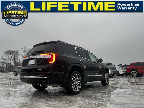 Used 2023 GMC Acadia Denali image 5
