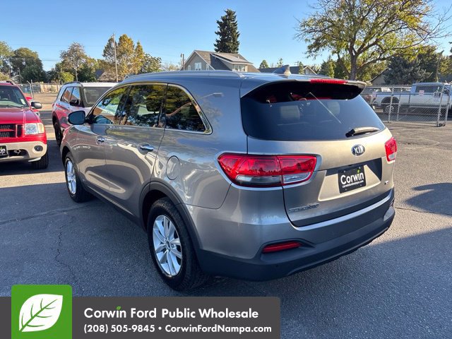 Used 2018 Kia Sorento AWD image 7