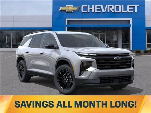 New 2026 Chevrolet Traverse LT w/ Midnight/Sport Edition FWD image 7
