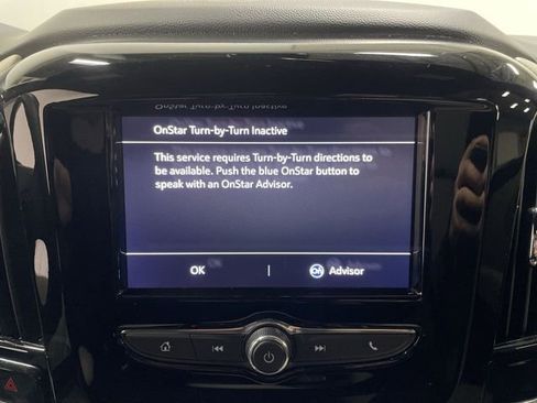 Used 2023 Chevrolet Traverse LS image 18