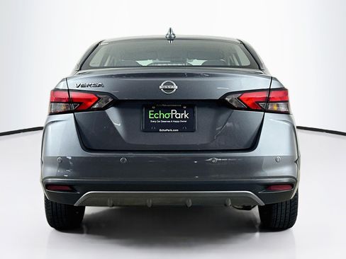 Used 2025 Nissan Versa SV FWD image 7
