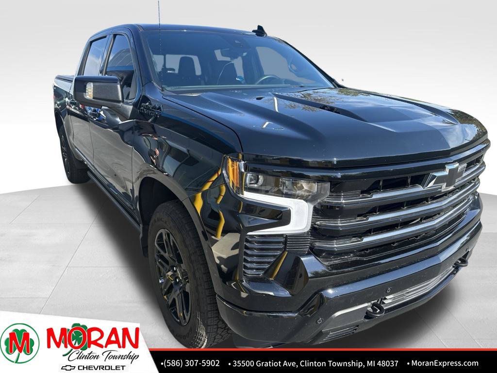 Used 2026 Chevrolet Silverado 1500 High Country w/ Midnight Edition AWD/4WD image 2