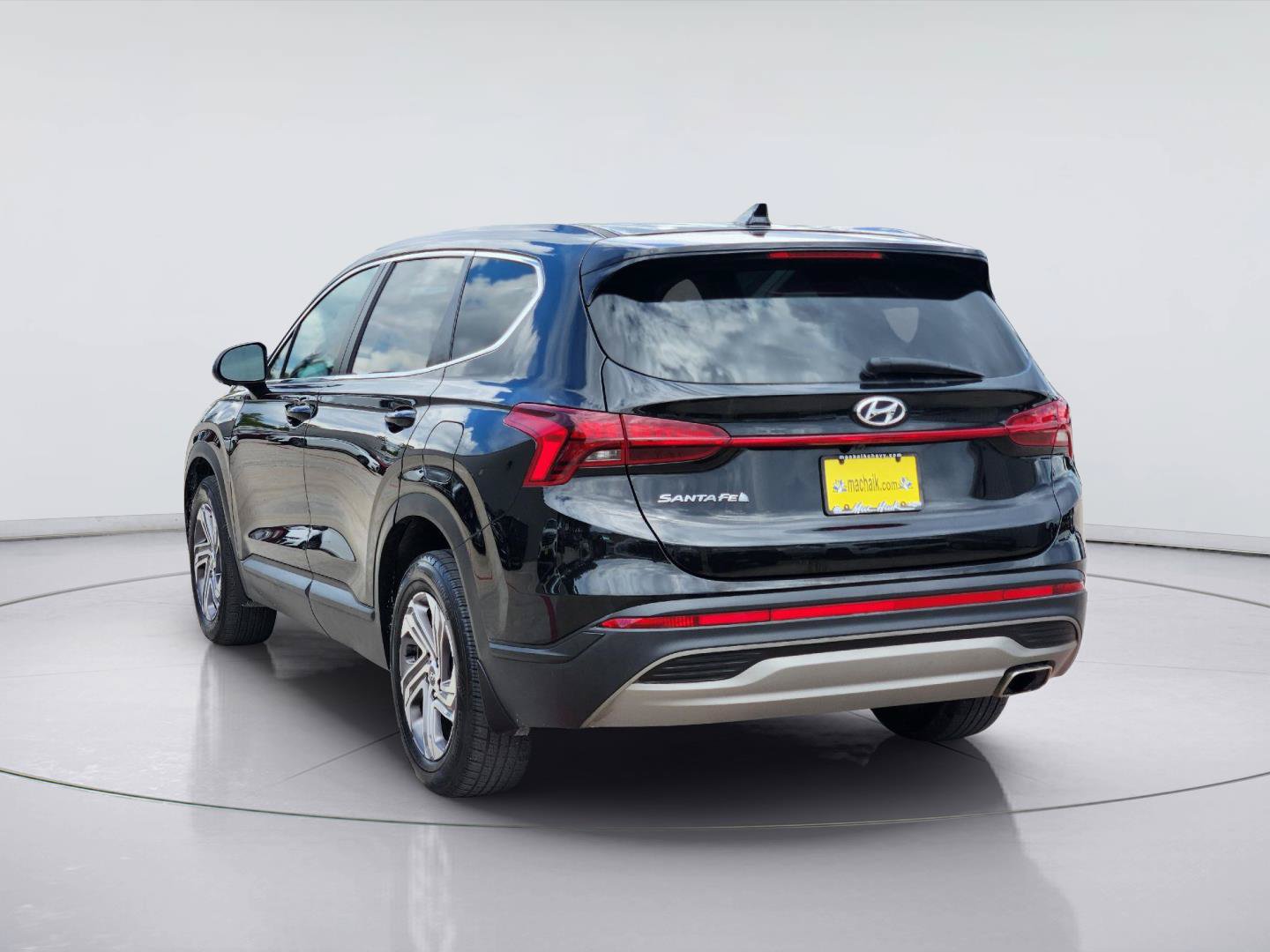 Used 2023 Hyundai Santa Fe SE FWD image 7