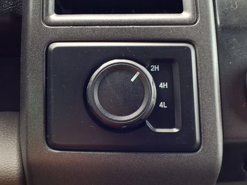 Used 2018 Ford F450 XL w/ Power Equipment Group AWD/4WD image 16