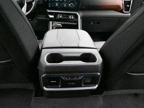 Used 2023 GMC Sierra 1500 Denali w/ Denali Reserve Package AWD/4WD image 22