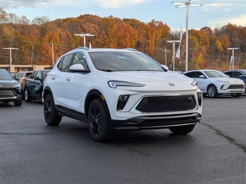 New 2026 Buick Encore GX Sport Touring w/ Comfort Package image 3