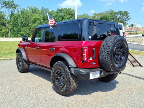 Certified 2025 Ford Bronco Badlands AWD/4WD image 6