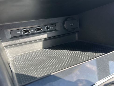Used 2019 Volkswagen Tiguan S AWD/4WD image 14