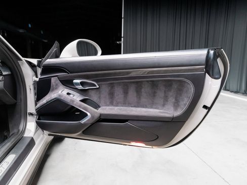 Used 2018 Porsche 911 GT3 w/ Sport Chrono Package image 65