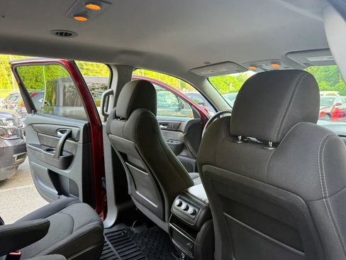 Used 2016 Chevrolet Traverse LT w/ Style and Technology Package AWD/4WD image 14