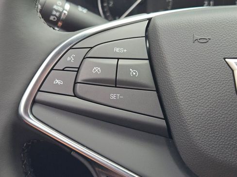 New 2025 Cadillac XT5 Luxury w/ LPO, Red Accent Package image 33