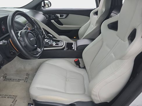 Used 2014 Jaguar F-TYPE S image 14