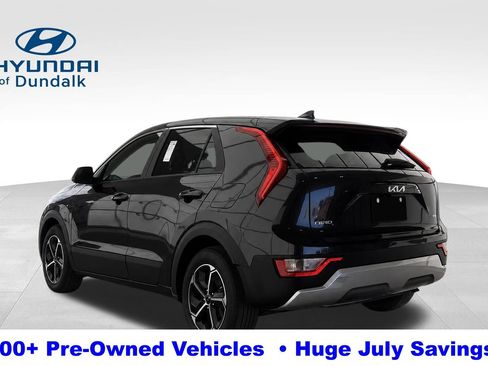 Used 2026 Kia Niro LX FWD image 5
