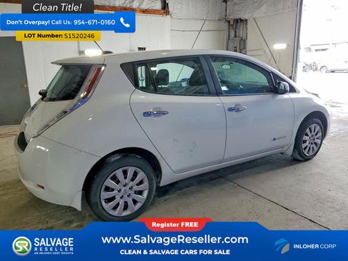 Used 2013 Nissan Leaf S FWD image 4