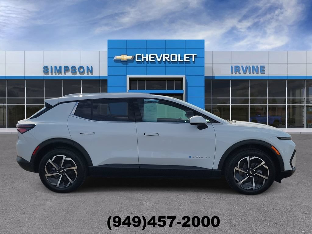 Used 2026 Chevrolet Equinox EV LT FWD image 9
