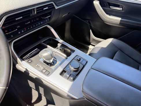 Certified 2024 MAZDA CX-90 Plug-In Hybrid w/ Premium Pkg AWD/4WD image 13