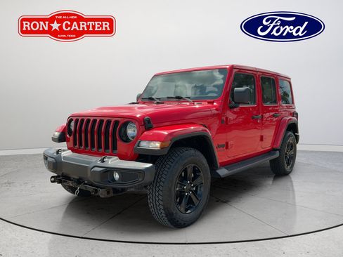 Used 2021 Jeep Wrangler Unlimited Sahara AWD/4WD image 3