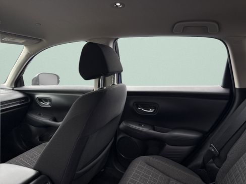 Used 2023 Honda HR-V LX image 9