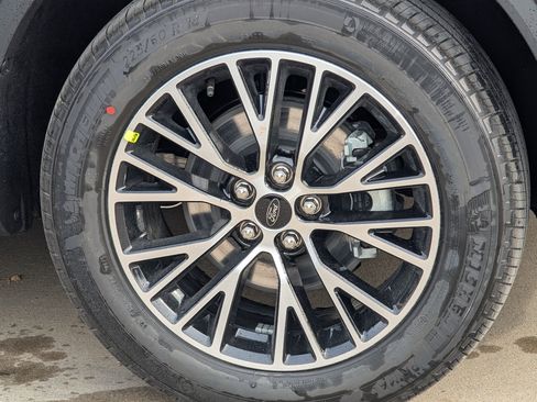 New 2026 Ford Escape SE image 9