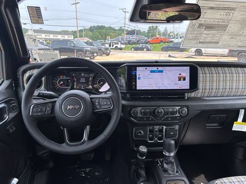New 2026 Jeep Wrangler Unlimited Sport AWD/4WD image 18
