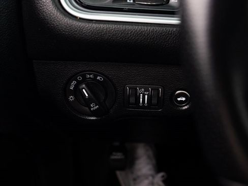 Used 2021 Dodge Challenger R/T w/ Driver Convenience Group image 14