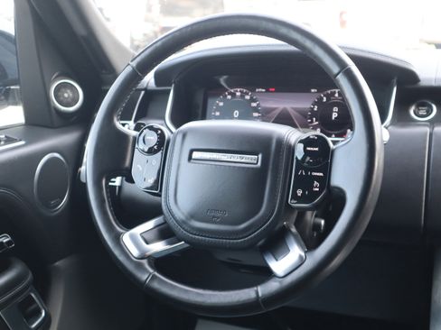 Used 2020 Land Rover Range Rover HSE image 14