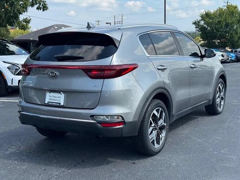 Used 2020 Kia Sportage EX AWD/4WD image 3