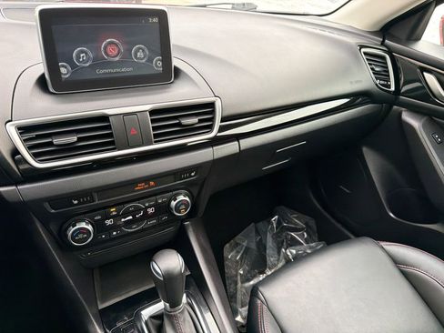 Used 2016 MAZDA MAZDA3 i Grand Touring image 22