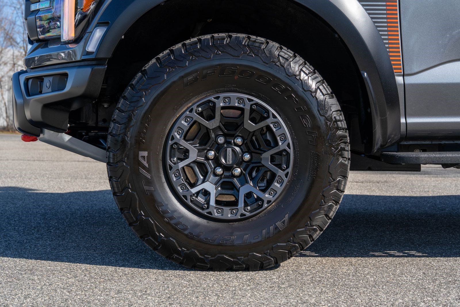 Used 2024 Ford F150 Raptor w/ Equipment Group 803A Raptor R AWD/4WD image 10