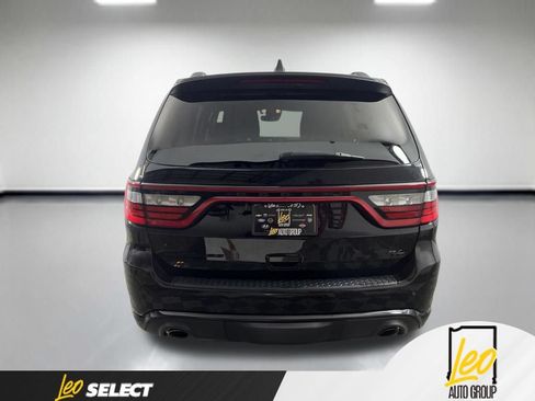 Used 2023 Dodge Durango R/T w/ Hemi Orange Plus Package AWD/4WD image 6