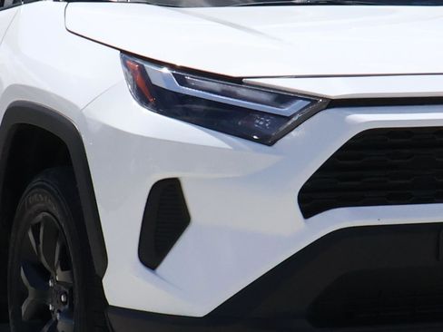 Used 2024 Toyota RAV4 LE image 7