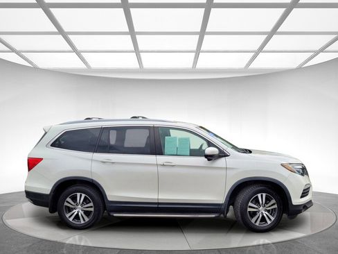 Certified 2018 Honda Pilot EX-L image 2
