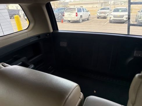 Used 2014 Toyota 4Runner SR5 Premium image 12