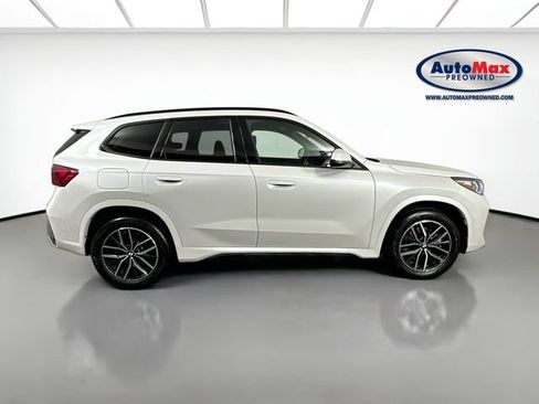 Used 2025 BMW X1 xDrive28i AWD/4WD image 10