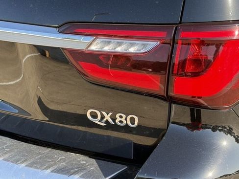 Used 2021 INFINITI QX80 Luxe AWD/4WD image 9