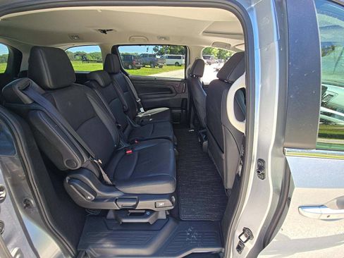 Used 2025 Honda Odyssey EX-L image 15