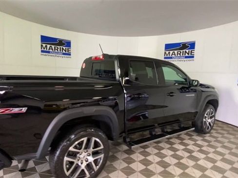 Used 2023 Chevrolet Colorado Z71 w/ Z71 Convenience Package 2 image 2