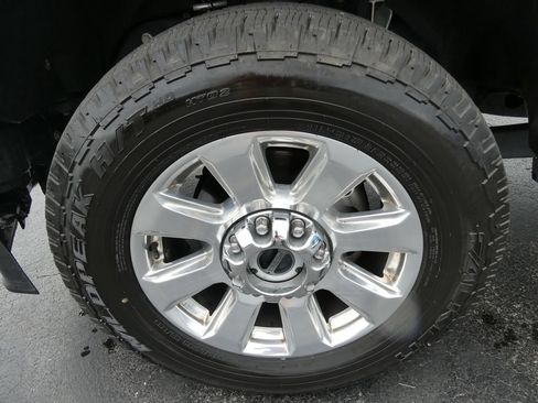Used 2022 Ford F350 Platinum AWD/4WD image 10