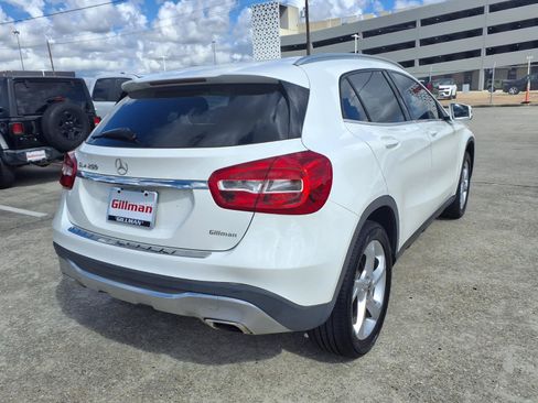 Used 2018 Mercedes-Benz GLA 250 image 26