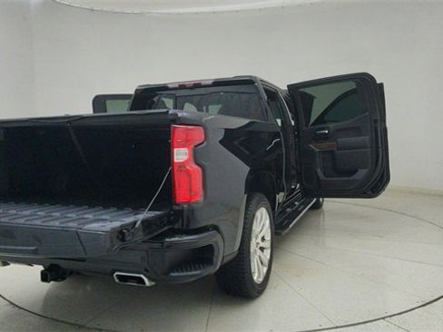 Used 2021 Chevrolet Silverado 1500 High Country w/ Technology Package image 77