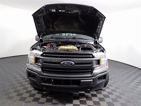 Used 2019 Ford F150 XLT w/ Equipment Group 302A Luxury image 7