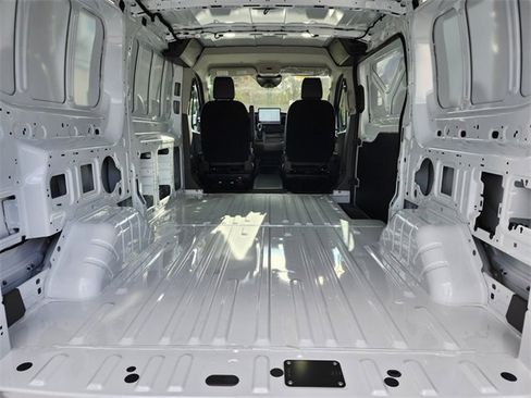 New 2026 Ford Transit 150 Low Roof image 28