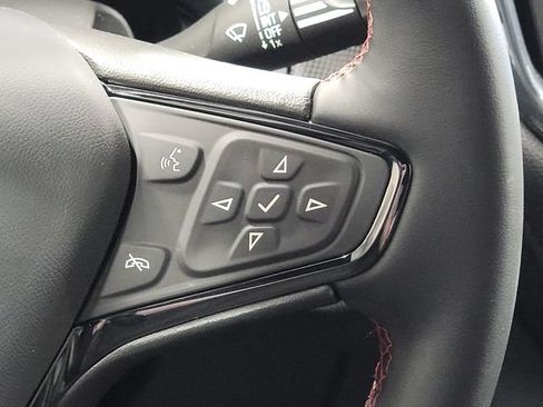 Certified 2024 Chevrolet Equinox RS FWD image 28