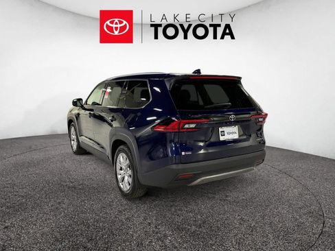 New 2026 Toyota Grand Highlander Limited image 3