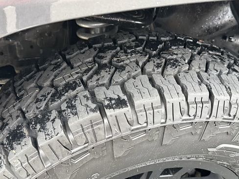 Used 2020 Toyota 4Runner TRD Off-Road image 18